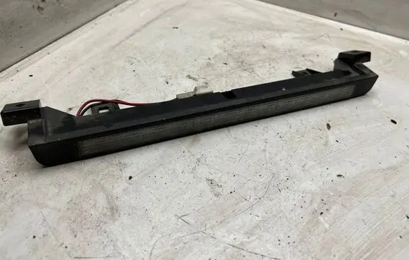 Nissan Almera Tino Third/center stoplight 26590BU000