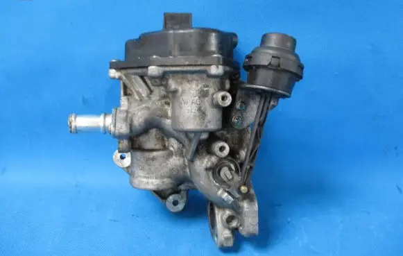 Audi A4 S4 B8 8K EGR valve cooler 03L131512CD