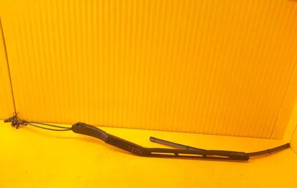Audi A6 S6 C8 4K Front wiper blade arm
