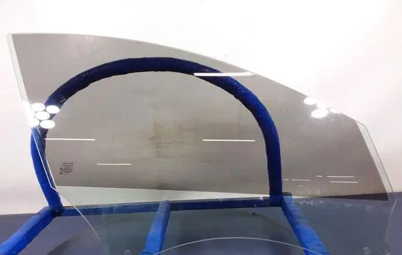 Jaguar XF X250 Front door window glass four-door 