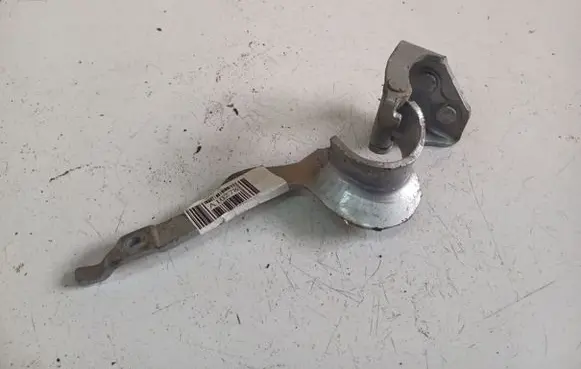 Audi A3 S3 8P Tailgate/trunk/boot hinge