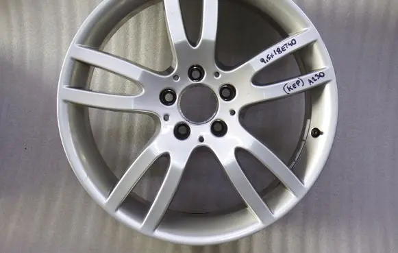 Mercedes-Benz SL R230 R18 alloy rim 