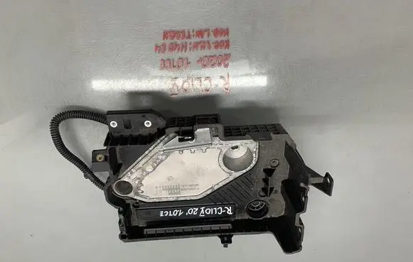 Renault Clio V Battery box tray 111111