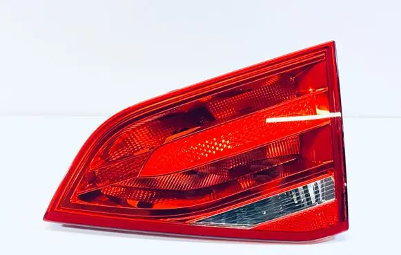Audi A4 S4 B8 8K Tailgate rear/tail lights 8K5945094E
