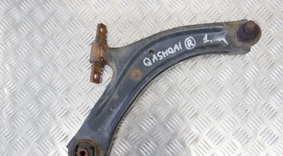 Nissan Qashqai+2 Front lower control arm/wishbone 54500JD000