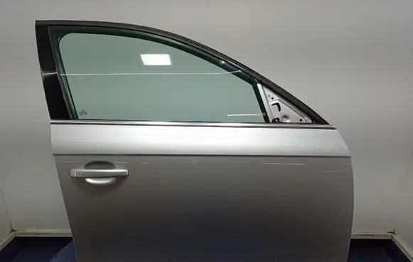 Audi A4 S4 B8 8K Front door 