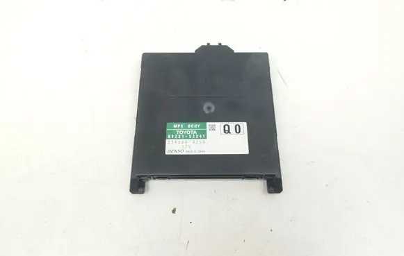 Toyota Verso-S Comfort/convenience module 8922152241 2380003250