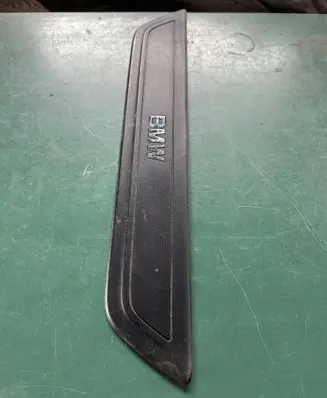 BMW X3 F25 Side skirt front trim 7205597 00161457