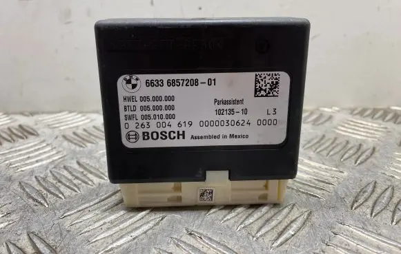 BMW 3 F30 F35 F31 Parking PDC control unit/module 6857208 0263004619