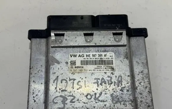 Volkswagen Polo V 6R Engine control unit/module 04E907309AF 0261S09531