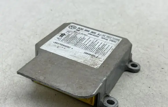 Volkswagen Caddy Airbag control unit/module 6Q0909605AJ 0037UD0439C A4H023S2400
