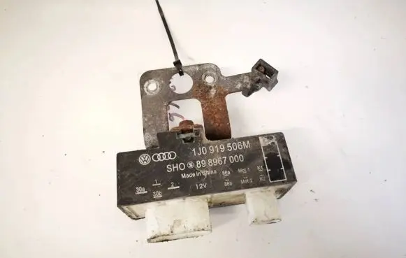 Skoda Roomster (5J) Coolant fan relay 1j0919506m 898967000
