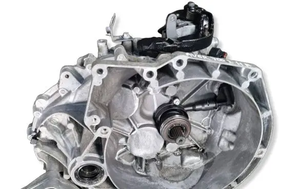 Ford C-MAX II Manual 6 speed gearbox AV6R7002HF