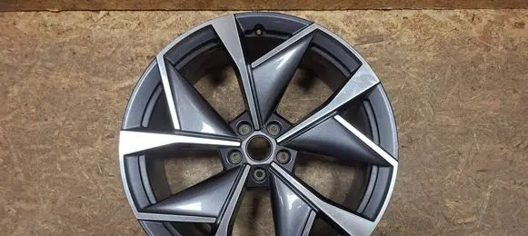 Skoda Enyaq iV R21 alloy rim 5LA601025 KT126T6