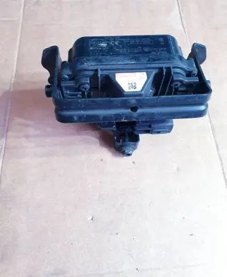 Toyota RAV 4 (XA40) Distronic sensor radar 8821047090 746000804336 D230000