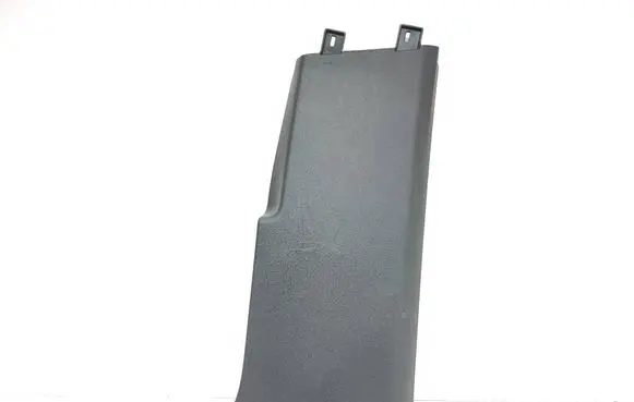 (B) pillar trim (bottom)