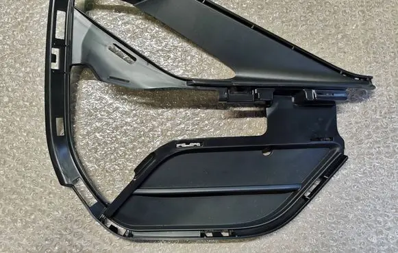 BMW X1 F48 F49 Front bumper lower grill 8497246 51118497246