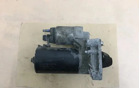Mini Cooper Countryman R60 Starter motor 7616698 000138048
