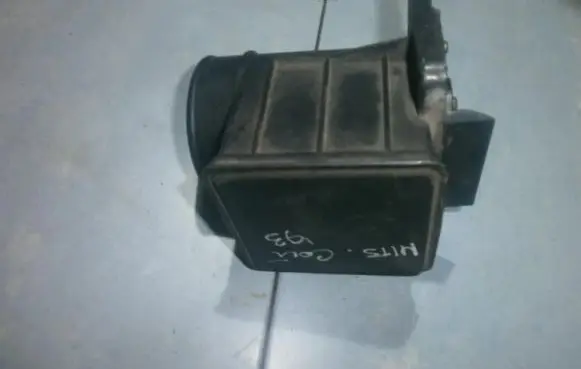 Mitsubishi Colt Mass air flow meter NUPLYSESKODAS