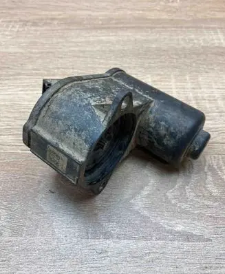 Volkswagen PASSAT CC Hand brake/parking brake motor 32332267D PParkingRear