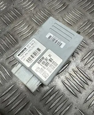 BMW X5 F15 Air suspension control unit module (rear) 6860387 001003003 001000000