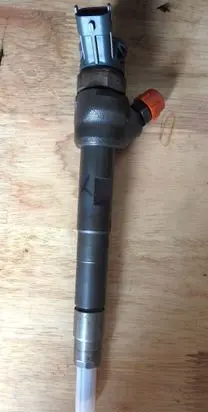 Jaguar XE Fuel injector 0445110654