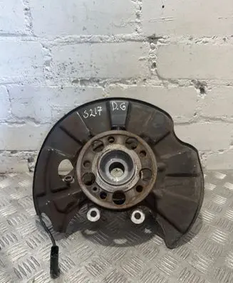 Mercedes-Benz S C217 Rear wheel hub 2220406