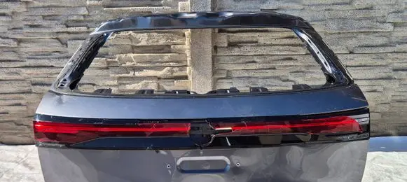 Volkswagen PASSAT B9 Tailgate/trunk/boot lid 3J0827106 3J0827159