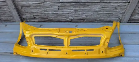 Iveco Daily 35.8 - 9 Radiator support slam panel