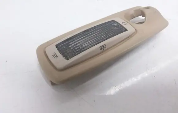 Volkswagen PASSAT B5 Rear seat light 3B0947291