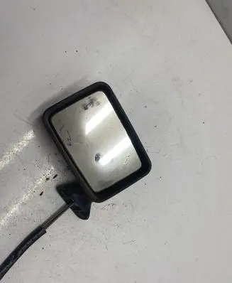 Volkswagen Jetta I Manual wing mirror 