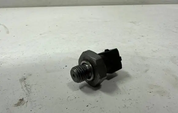 BMW 3 E90 E91 Camshaft speed sensor 2367061