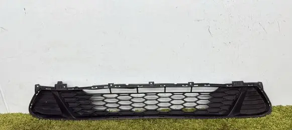 KIA Ceed Front grill 86560-j7000