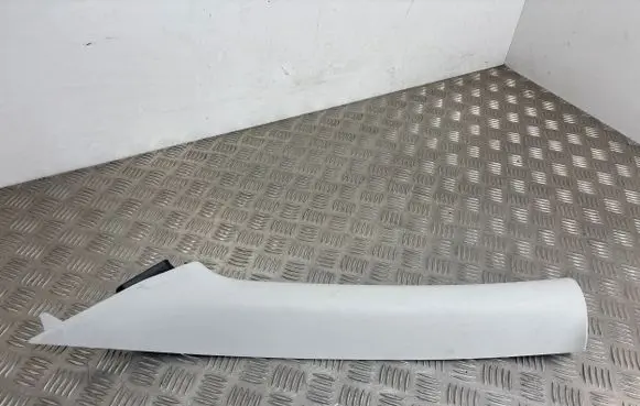 Ford Focus (A) pillar trim JX7BA03599A 1305193933