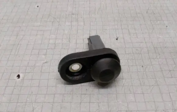 Toyota Corolla E120 E130 Rear door sensor 