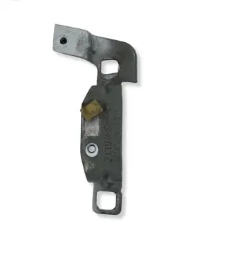 Renault Megane IV Fender mounting bracket 641343578R