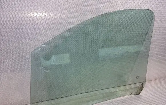 Citroen Jumpy Front door window glass four-door