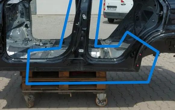 Renault Austral Pillar (middle) 