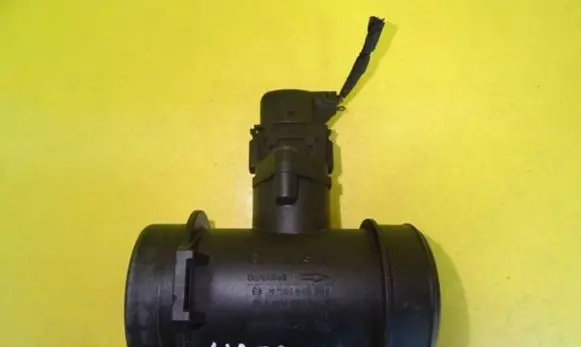 Mercedes-Benz C W202 Mass air flow meter A0000941448 0281002384