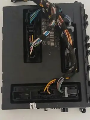Mercedes-Benz A W169 Comfort/convenience module A1695453032