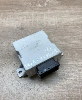 Toyota Corolla Verso E121 Window wiper relay 150696