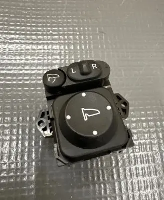 Honda CR-V Wing mirror switch TR0J011 NH167L0902T