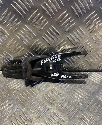 Subaru Forester SJ Clutch release arm fork 