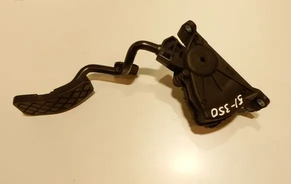 Audi A6 S6 C6 4F Accelerator throttle pedal 4F2721523 51350