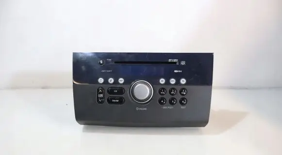 Radio/GPS head unit trim