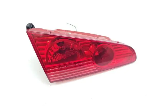 Peugeot 607 Tailgate rear/tail lights 2587G