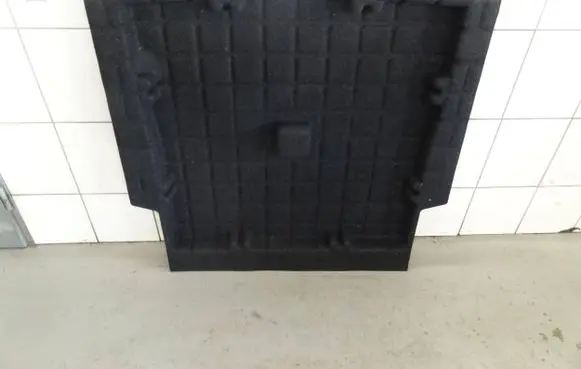 BMW X1 E84 Trunk/boot mat liner 2990747