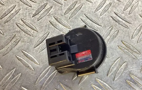 Lexus LS 460 - 600H Other devices 8924130041 1943003041