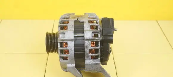 Opel Insignia A Generator/alternator LRA04233 B20DTH