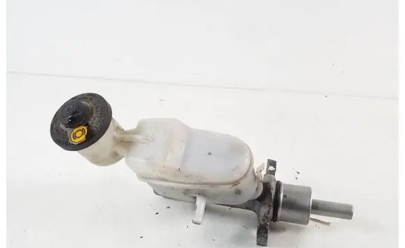 Toyota Hilux (AN10, AN20, AN30) Master brake cylinder 47275-02010